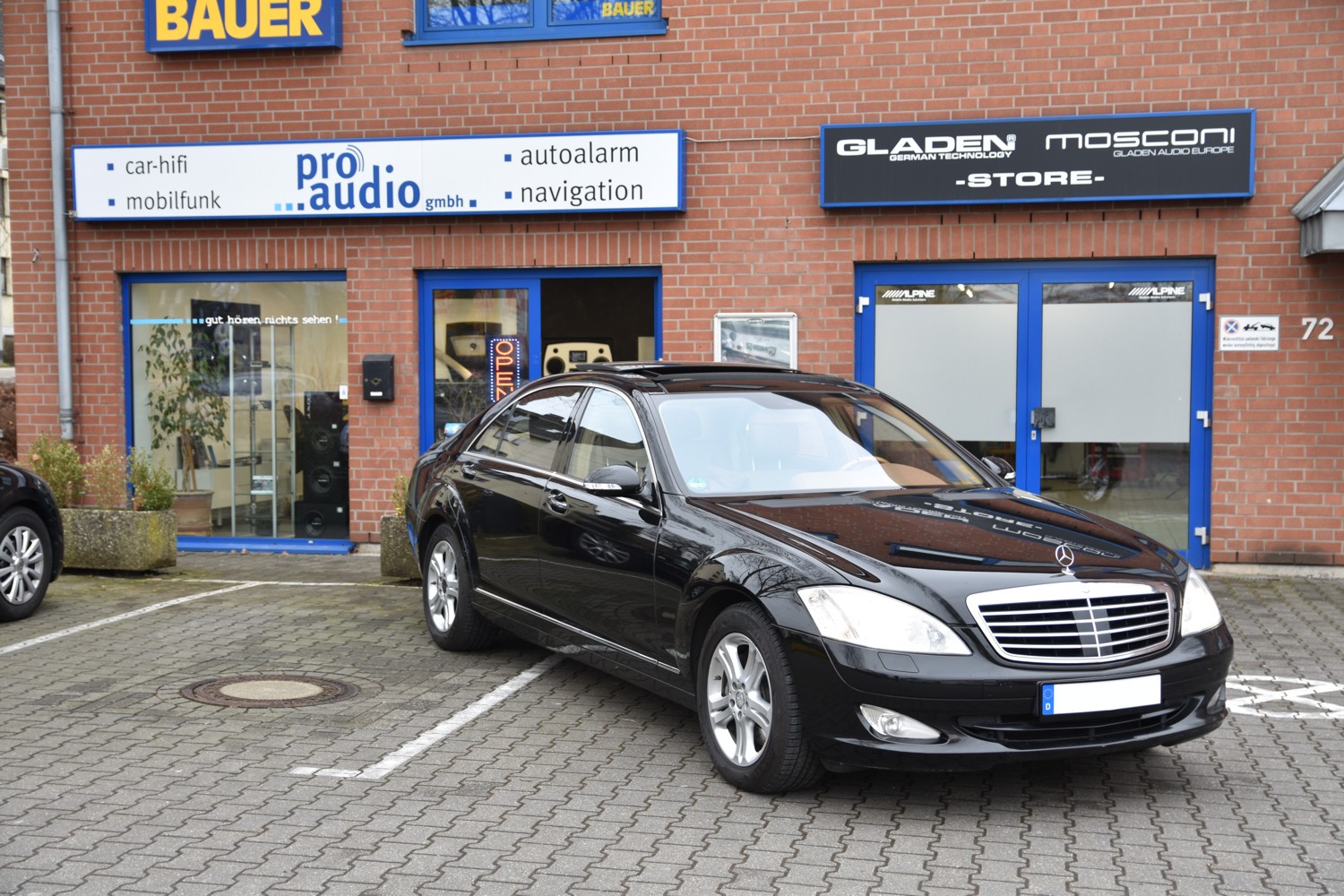 Mercedes S Klasse Hifi Sound Gladen Audiofrog Auto